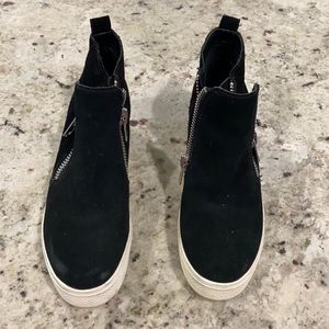 Steve Maddon sneaker wedges